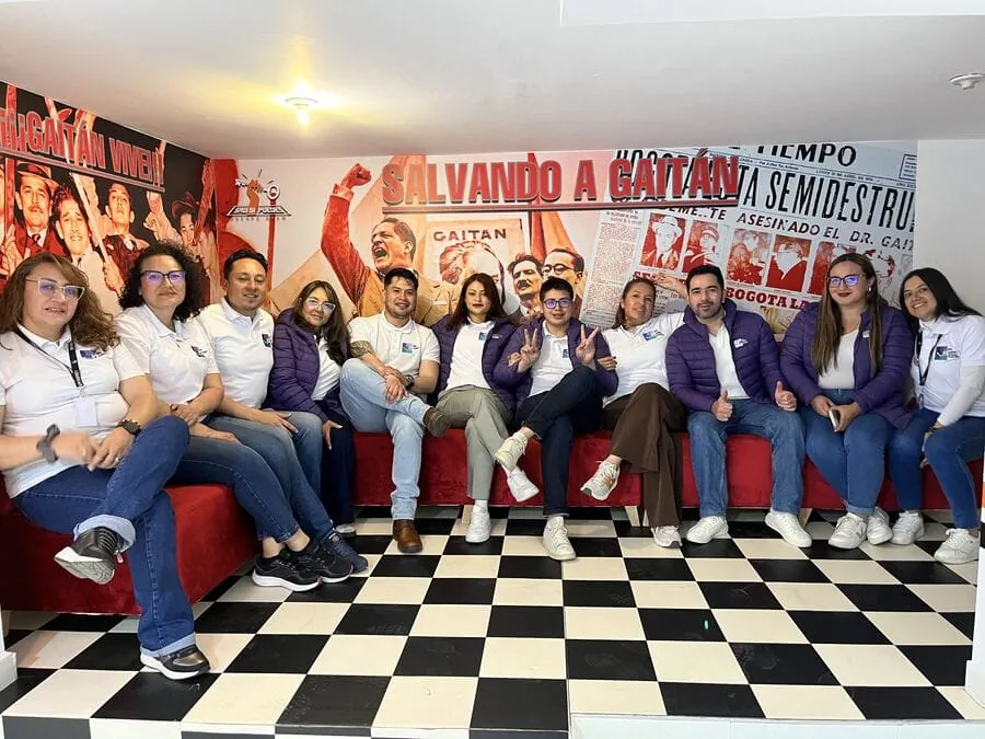 Equipo corporativo en Sal Si Puedes